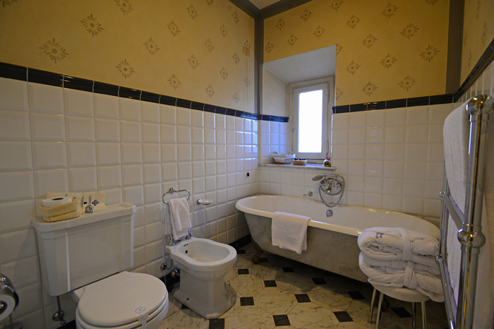 お客様撮影　フィレンツェ・パラッツォニコリーニ・スイートルームのバスルーム