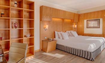 ジェノヴァ・NHマリーナホテル