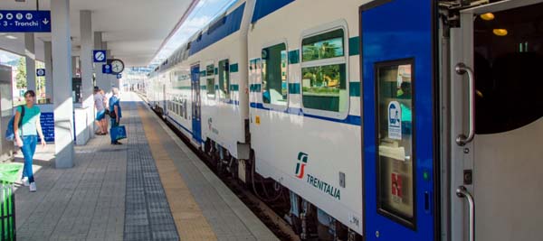 チンクエテッレエクスプレス