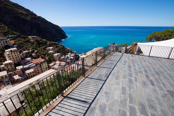 リオマッジョーレ城からのパノラマ